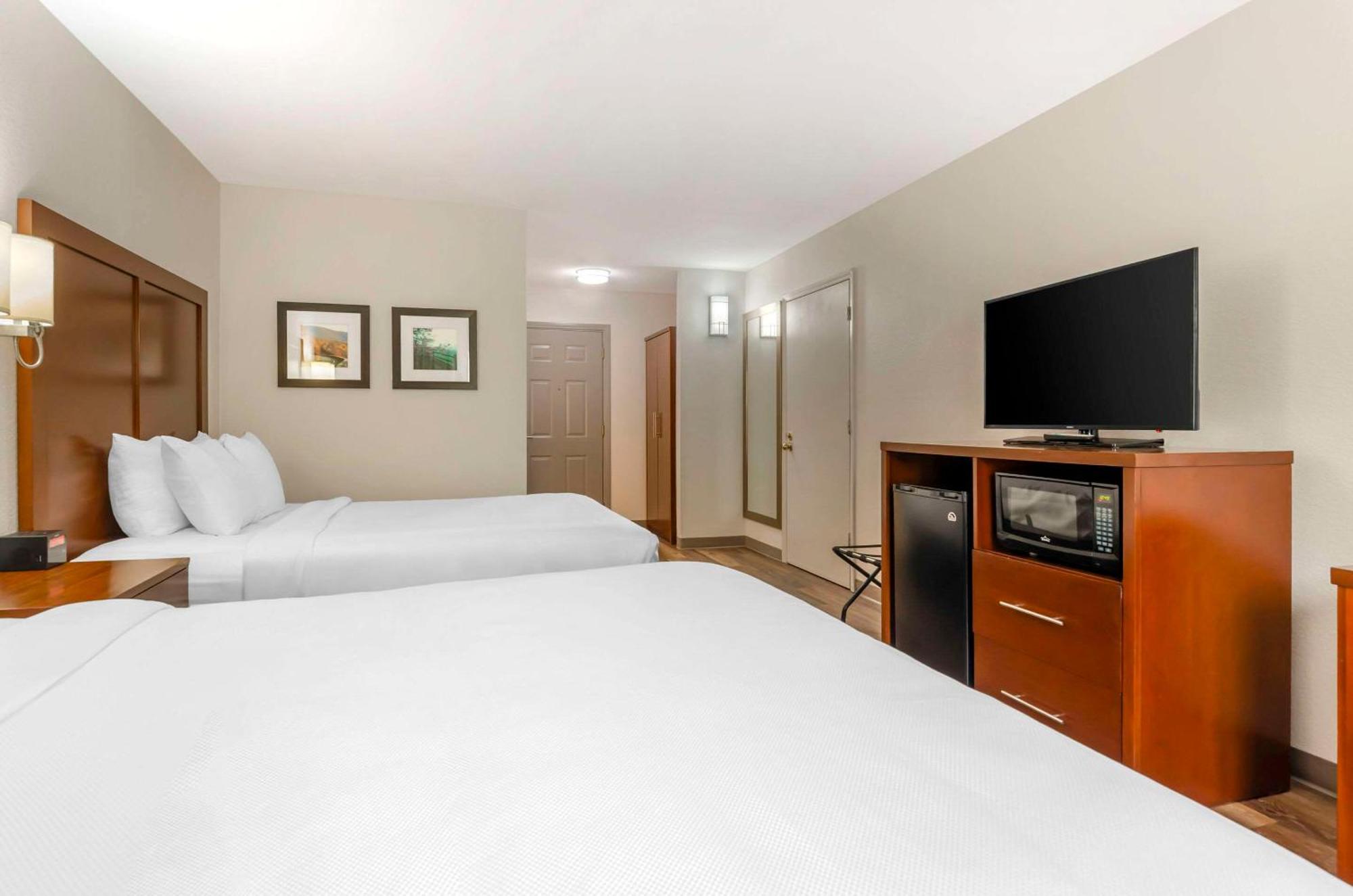 Comfort Inn Wytheville - Fort Chiswell Max Meadows Екстериор снимка