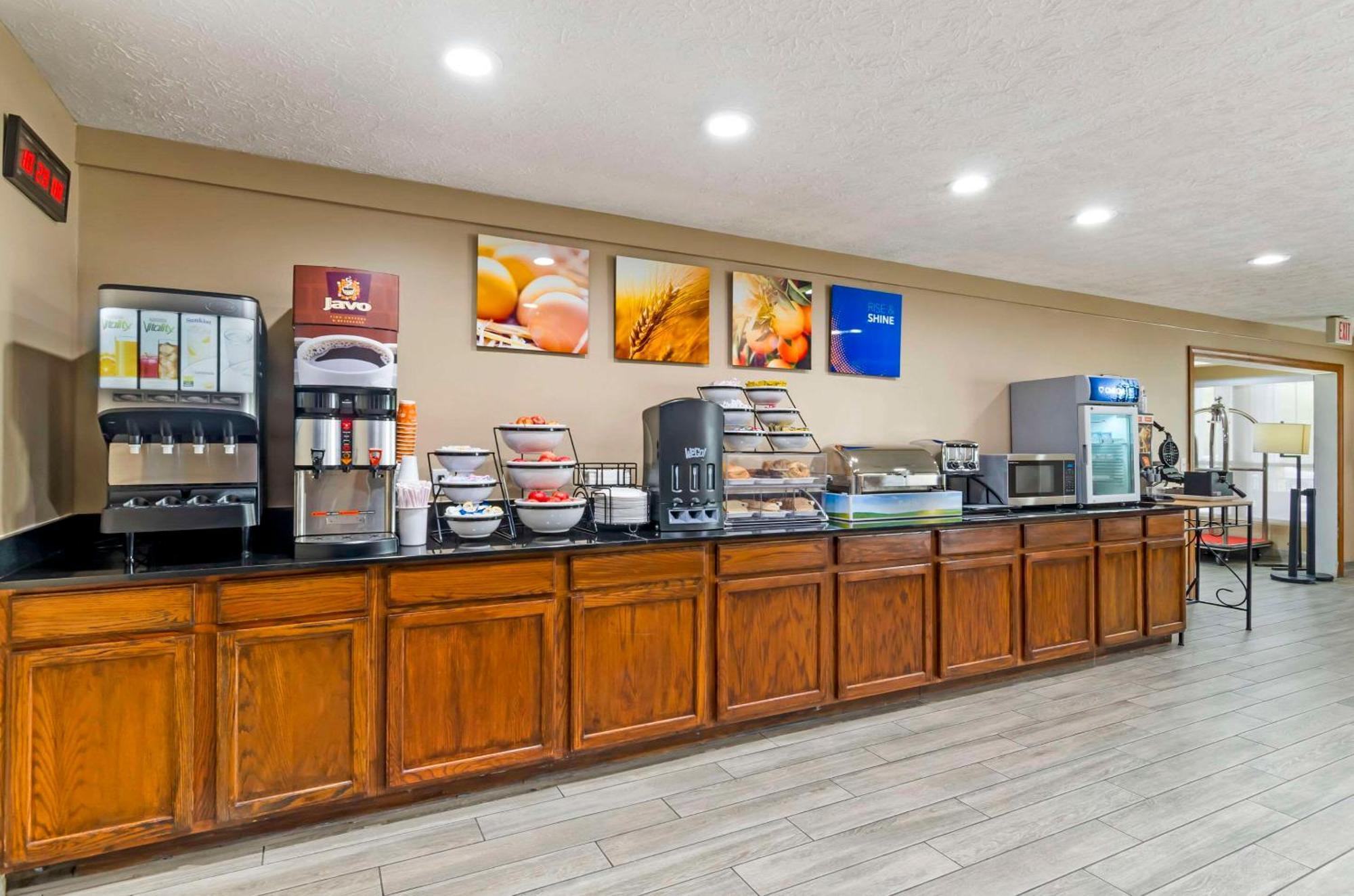 Comfort Inn Wytheville - Fort Chiswell Max Meadows Екстериор снимка